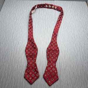 Carrot & Gibbs Self Tie Bow Tie Red Geometric Pattern Adjustable USA